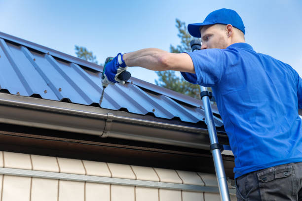 Best Emergency Roof Repair  in Louisa, VA
